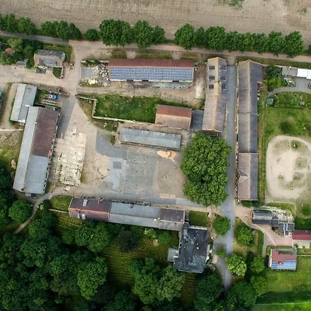 Wohnen Im Historischen Gutshaus Auf Dem Rittergut Etzdorf
